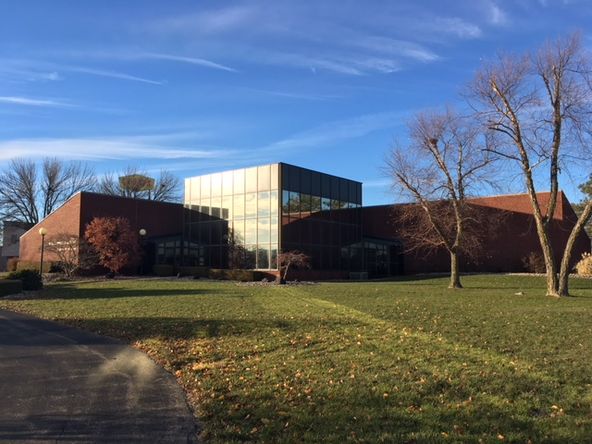 300 Richmond Avenue, Mattoon, IL 61938